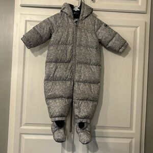 Gap Heathered Gray Down Snowsuit size 12-18 months.